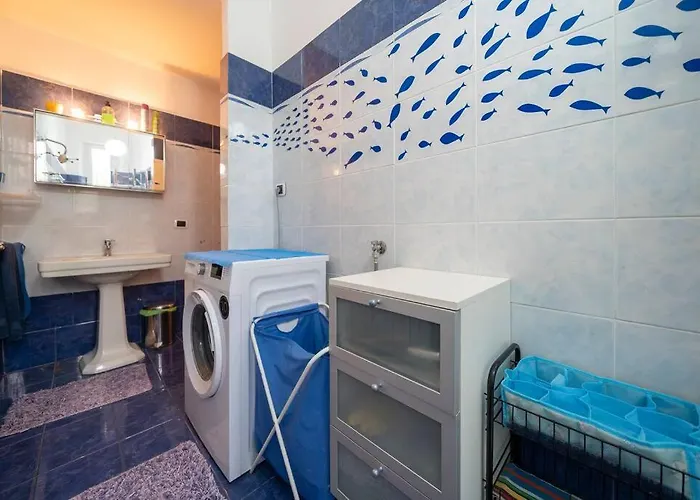 300m Dal Mare, 10 Min Dalla Stazione Con Giardino *